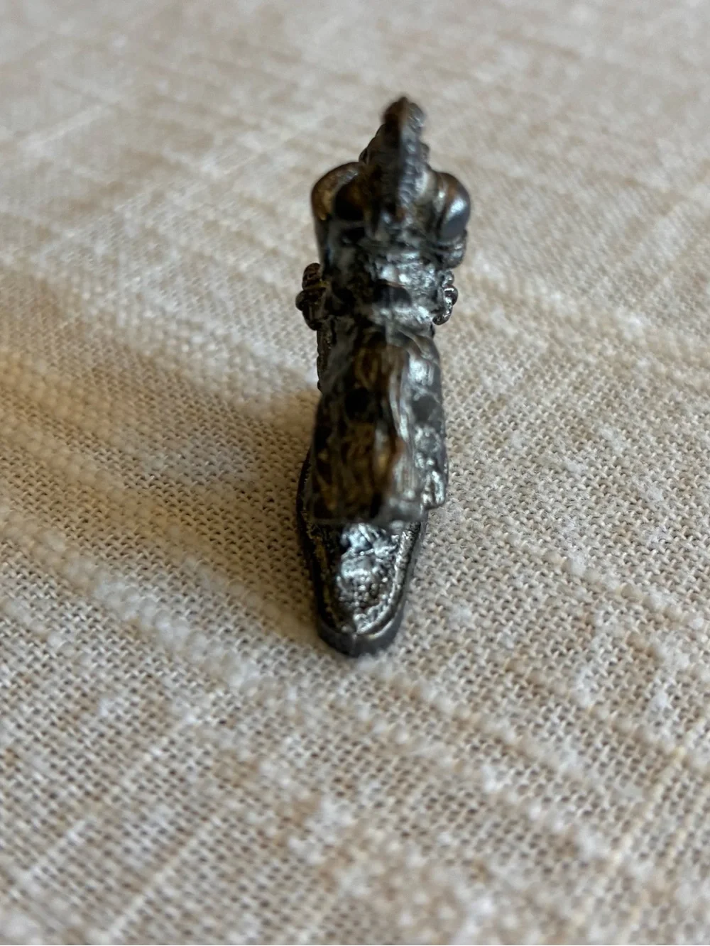 Vintage Pewter Knight on Horseback Figurine – Miniature Medieval Cavalry Statue